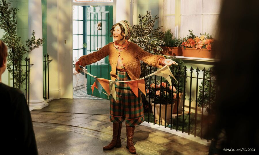 London: The Paddington Bear™ Experience Entry Ticket - The winter Christmas version at County Hall