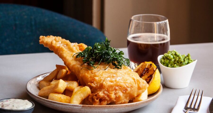 London: The Tina Turner Musical and Meal with Sparkling Wine - Practical details that can shape your night
