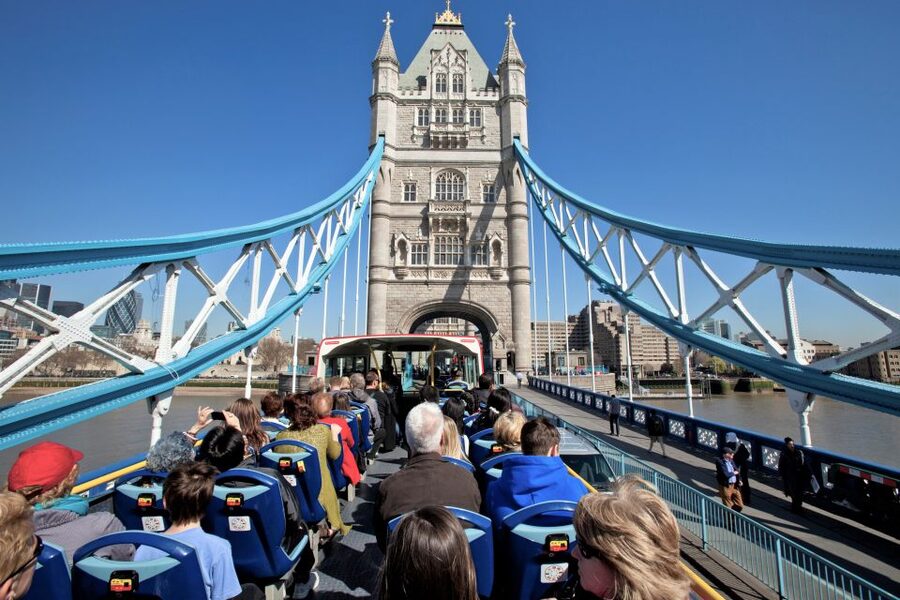 London: Tootbus Hop-on Hop-off with optional River Cruise - Who should book the Tootbus?