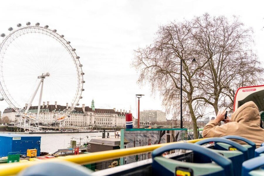 London: Tootbus Must-See Hop-On Hop-Off Bus Tour with Cruise - Seeing London from the top deck