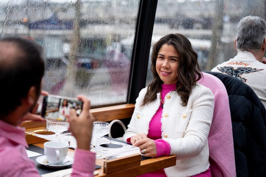 London: Traditional Afternoon Tea Tour in a Luxury Coach - Key points to know before booking