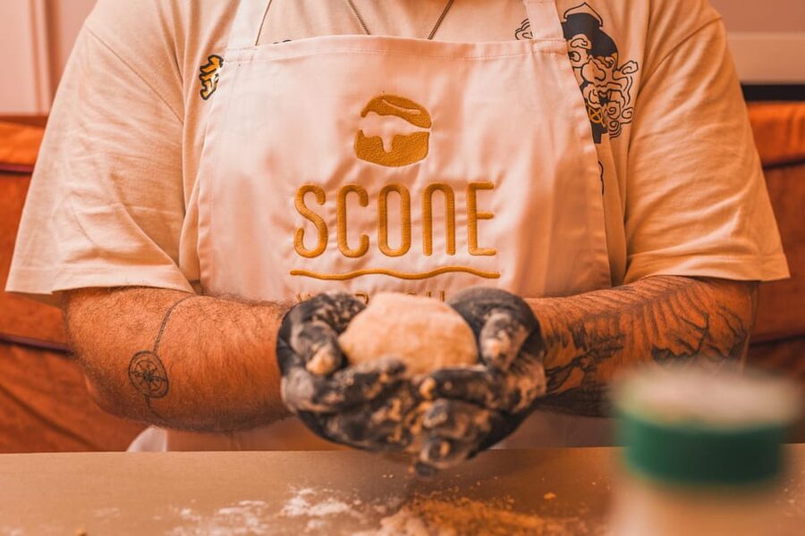London: Traditional English Scone Making and Tea Workshop - The 60-minute baking routine