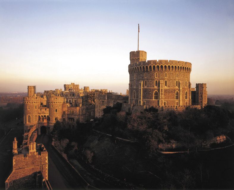 London: Transfer to Southampton with Windsor Castle Visit - Key points to know before booking