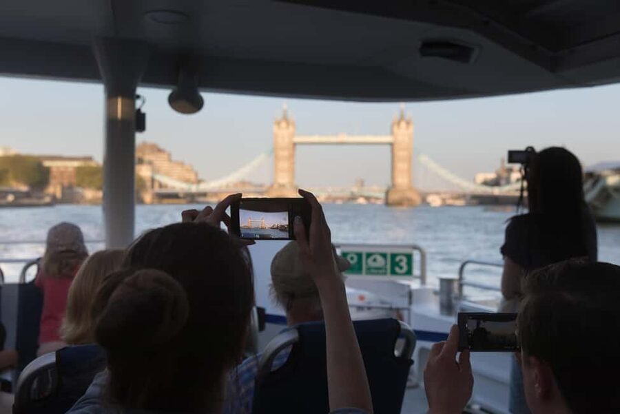 London: Uber Boat Return River Ticket + IFS Cloud Cable Car - Comfort, access, and practical details
