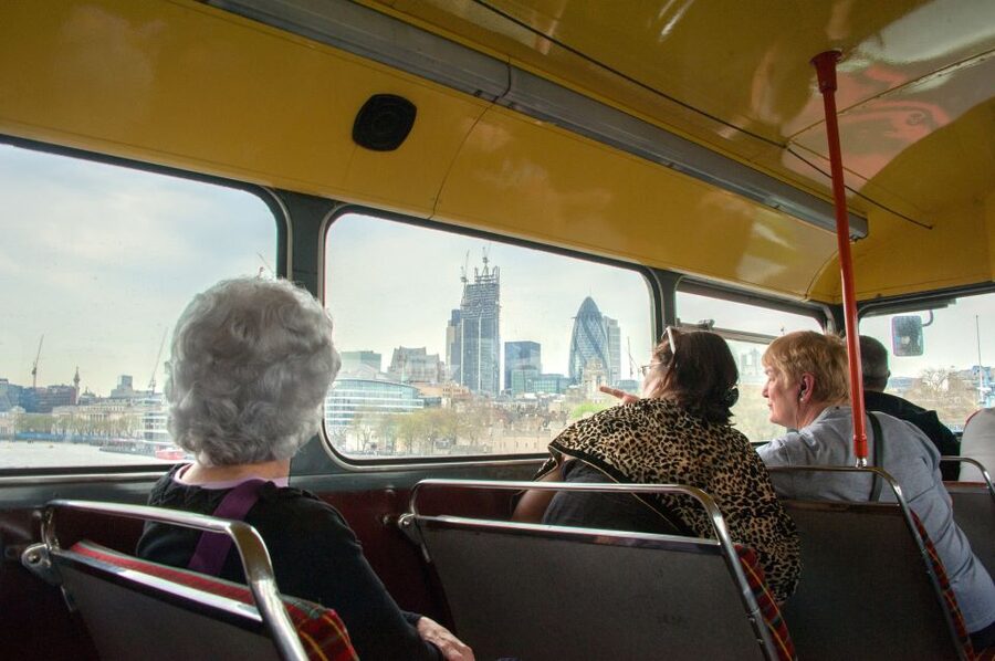 London: Vintage Bus Tour and London Eye Ticket - Finishing above London on the London Eye