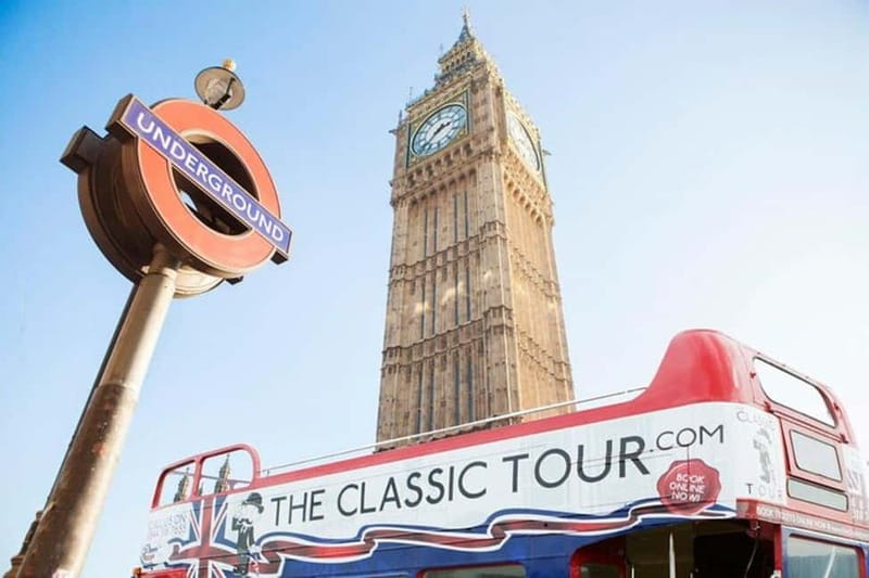 London Vintage Bus Tour: Live Comedy Sightseeing Show - A Routemaster with a script, a punchline, and a view