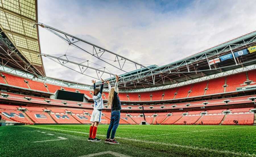 London: Wembley Stadium Guided Tour - From the Twin Towers to the modern arch