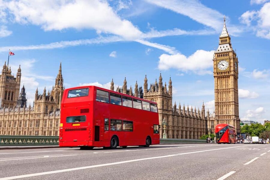 London: Westminster Abbey, Big Ben & Buckingham Guided Tour - St James’s Palace and Jermyn Street Add Royal Texture