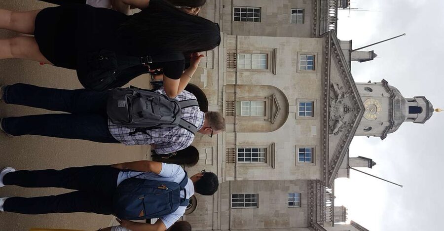 London: Westminster Abbey & Churchill War Rooms Walking Tour - Parliament Square and Big Ben