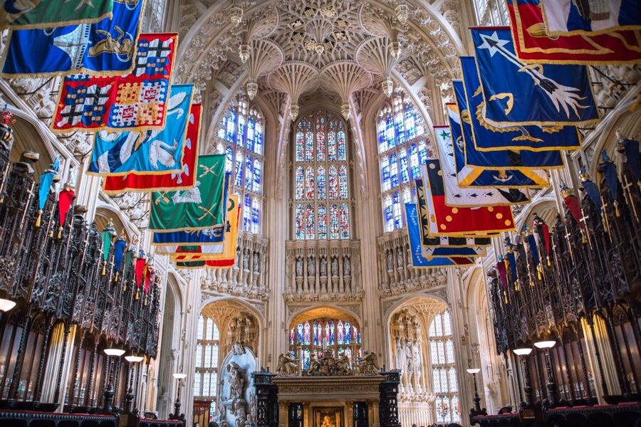 London Westminster Abbey French Tour with Fast-Track Tickets - Big Ben and the Houses of Parliament from outside