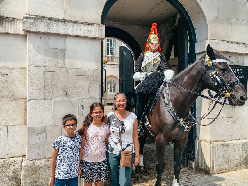 London: Westminster and Changing of the Guard Tour - Finishing near Trafalgar Square