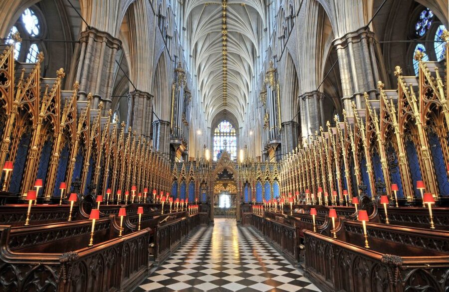 London: Westminster Walking Tour & Westminster Abbey Visit - What the five-hour pace feels like