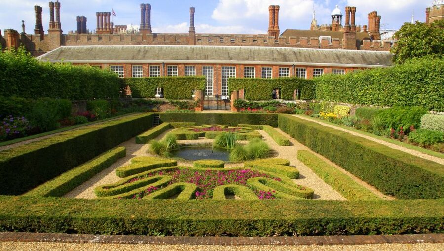 London: Windsor Castle & Henry VIII's Hampton Court Palace - FAQ