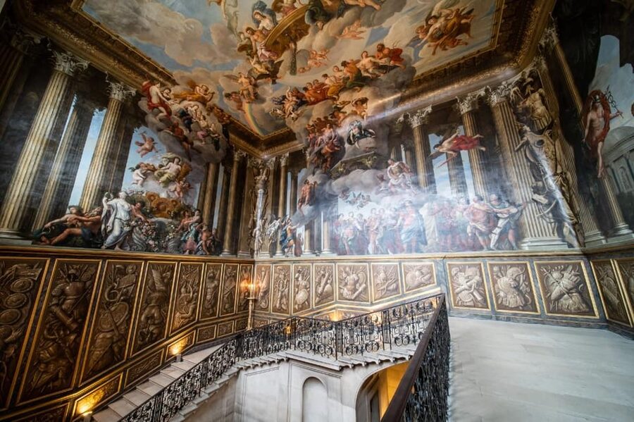 London: Windsor Castle & Henry VIII's Hampton Court Palace - Should you book it?