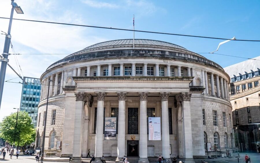 Manchester: City Walking Tour & Exploration Game - Civic Quarter clues and a surprising American connection