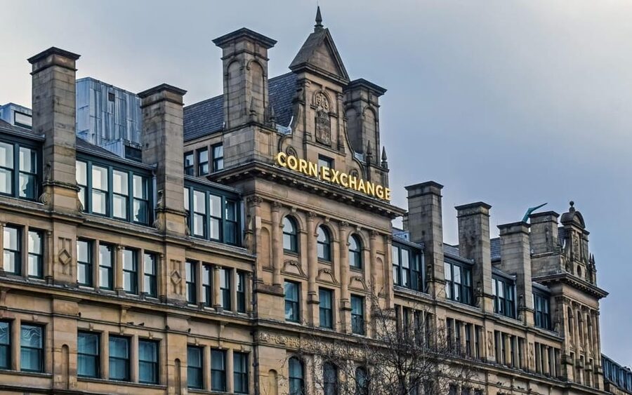Manchester: City Walking Tour & Exploration Game - Six practical ways to make the Quest work better