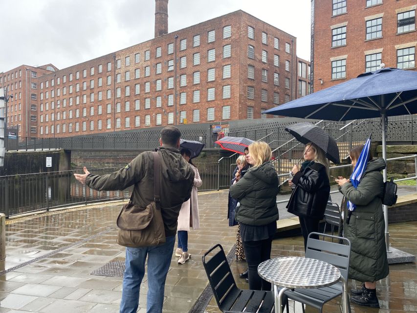 Manchester: Food and Drinks Walking Tour - The first tastings: independent food with a local connection