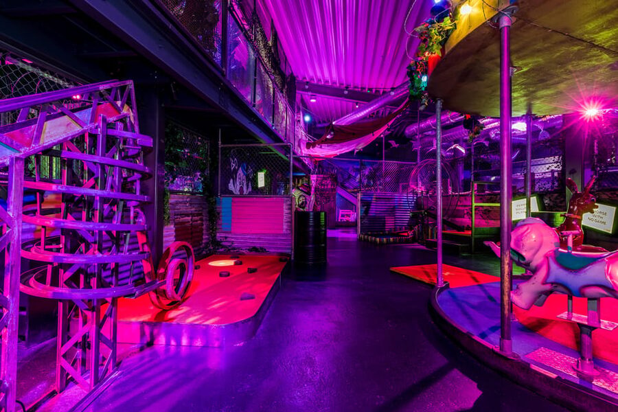 Manchester: Junkyard Golf Club Tickets for 9 or 18 Holes - Booking Flexibility and Practical Details