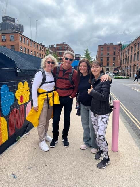 Manchester: Morning or Afternoon City Walking Tour - Street art, music, and the Northern Quarter