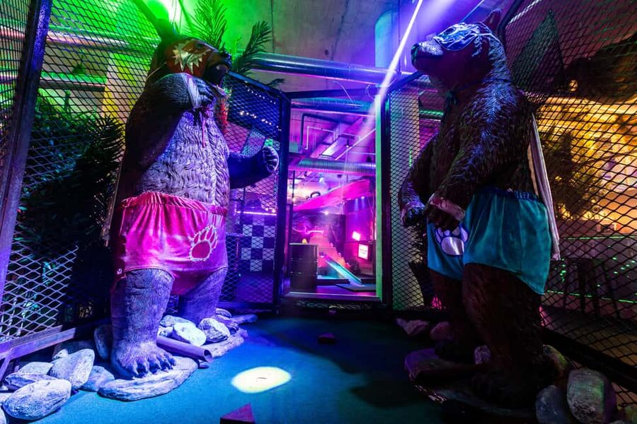Newcastle: Junkyard Golf Tickets for 9 or 18 Holes - Why the atmosphere matters as much as the score