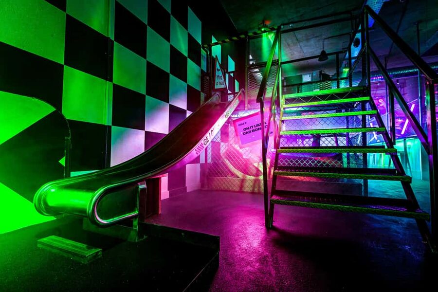 Newcastle: Junkyard Golf Tickets for 9 or 18 Holes - Picking between 9 and 18 holes