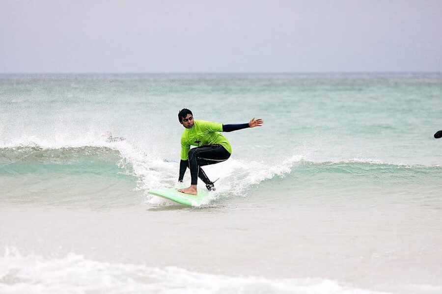 Newquay: 2 hour Surf Experience - For Beginners/Improvers - The main session: from instruction to wave riding
