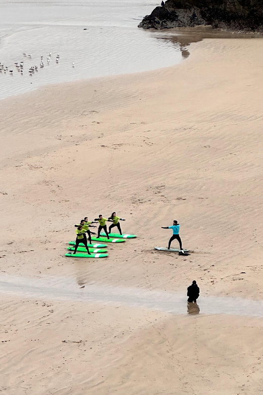 Newquay: 2 hour Surf Experience - For Beginners/Improvers - Who should book this experience?