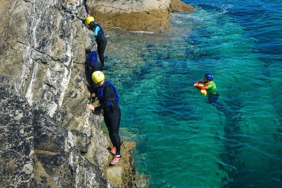 Newquay: Coasteering - Key points to know before you book