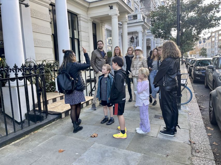 Notting Hill Walk Celebrities and Film Locations- London - Kensington Park Road and the Electric Cinema