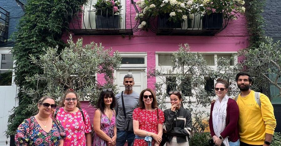 Notting Hill Walk Celebrities and Film Locations- London - The Travel Bookshop and the famous Blue Door