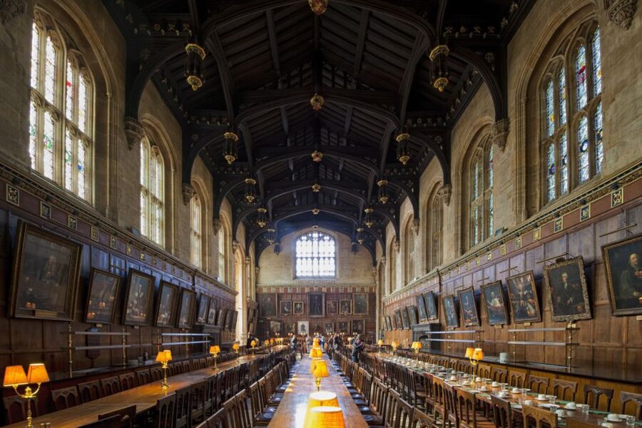 Oxford: Christ Church Harry Potter Film Locations Tour - Oxford’s streets, meadows, rivers, and famous college views