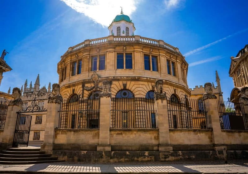 Oxford: City and Universities Express Tour & Audio Guide - High Street to St. Mary’s Church