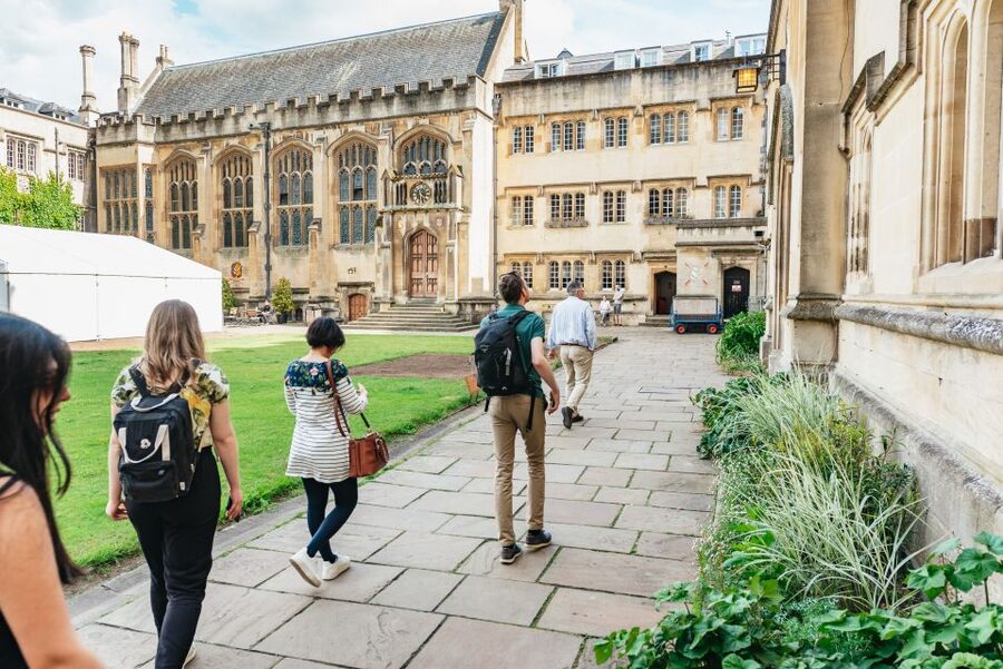 Oxford: City and University Tour, including college entry - Radcliffe Camera and the student view of Oxford