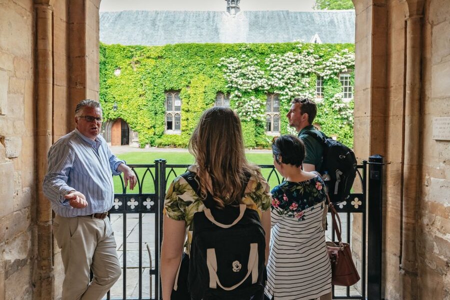Oxford: City and University Tour, including college entry - Hertford College and the Bridge of Sighs