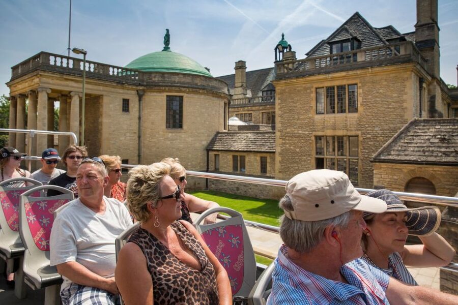 Oxford: City Sightseeing Hop-On Hop-Off Bus Tour - The 45-minute Stepping Through Oxford walking tour