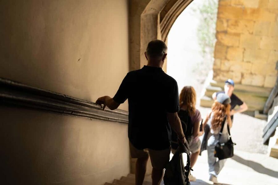 Oxford: Harry Potter Film Tour Led by University Alumni - Booking and cancellation details