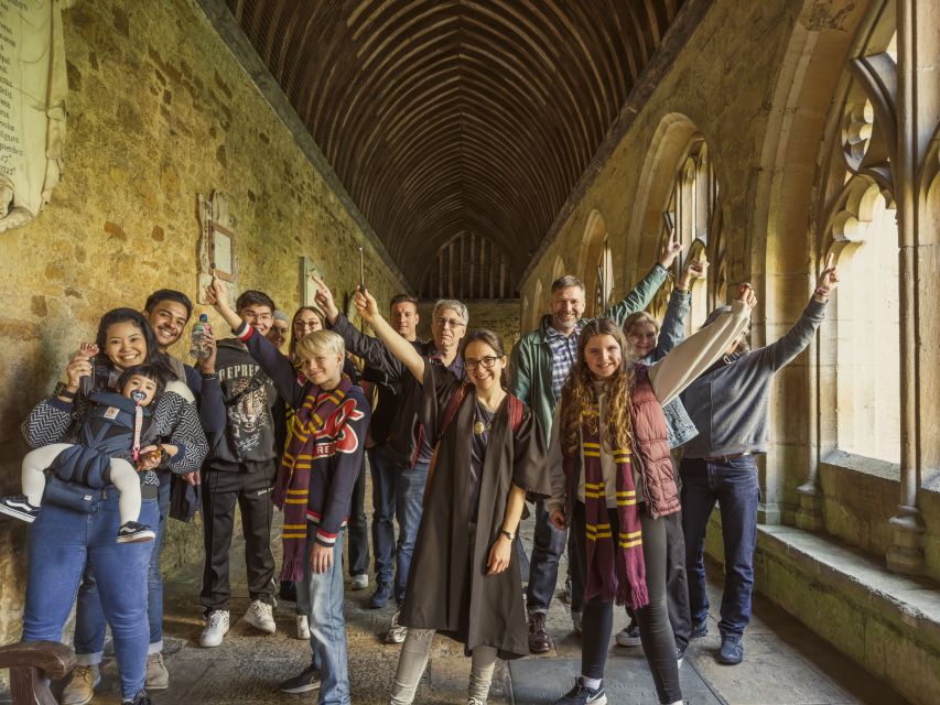 Oxford: Harry Potter Walking Tour Including New College - New College and Oxford’s older courtyards