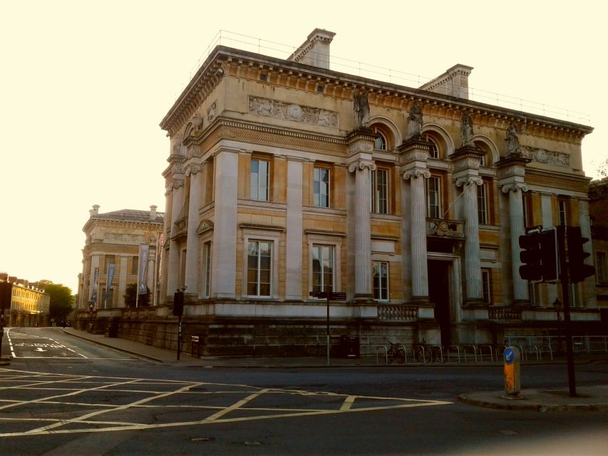 Oxford: Inspector Morse Lewis Endeavour Small Group Tour - Is $53 a fair price?