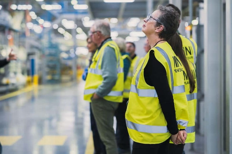 Oxford: MINI Factory Tour – Go Behind the Scenes - Who should book this factory visit