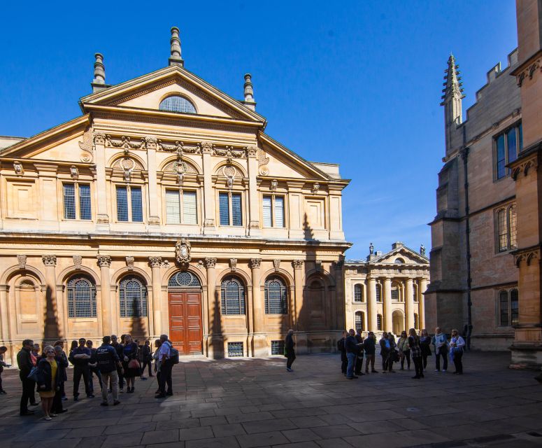 Oxford: Private Walking Tour with University Alumni Guide - Starting on Broad Street Among Oxford’s Colleges