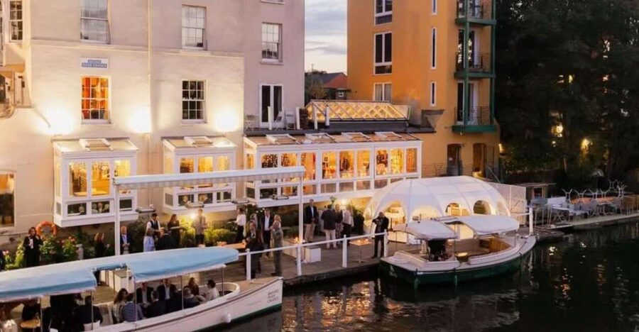 Oxford: River Cruise with 3-Course Meal - Dining at The Folly after the cruise