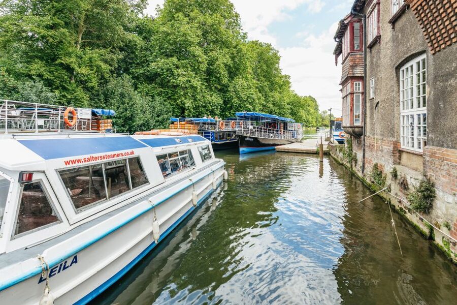 Oxford: River Thames Sightseeing Cruise - Value at $20 per person