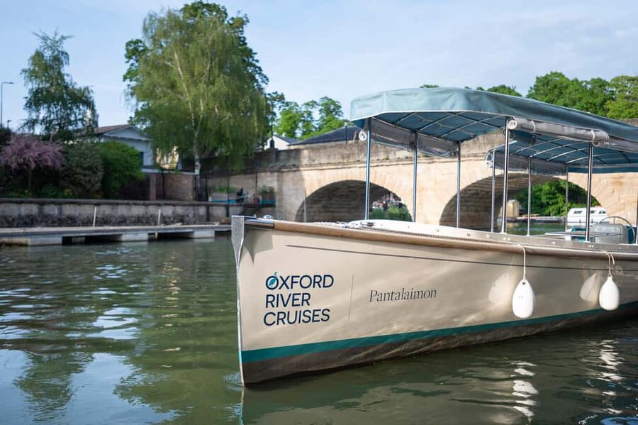 Oxford: Sightseeing River Cruise - Why the electric boat matters