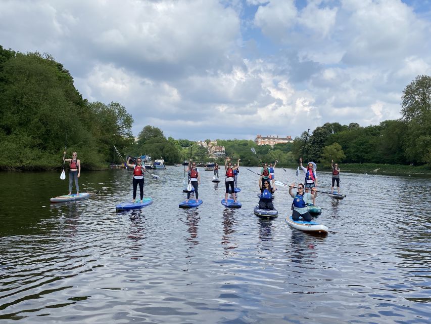 Paddleboard Experience on the beautiful Thames at Richmond - Starting beside Richmond Bridge