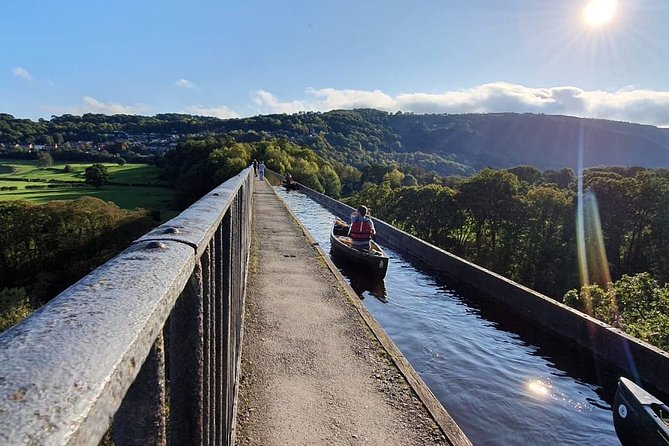 Pontcysyllte Aqueduct Canoe Tours in Llangollen - Pontcysyllte Aqueduct Canoe Tour at a Glance