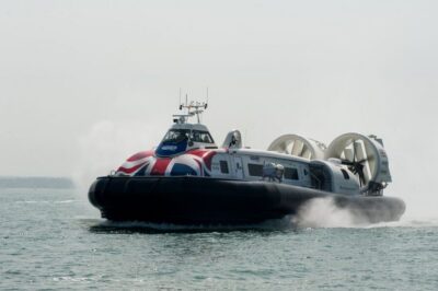 Hovercraft Flight to the Isle of Wight