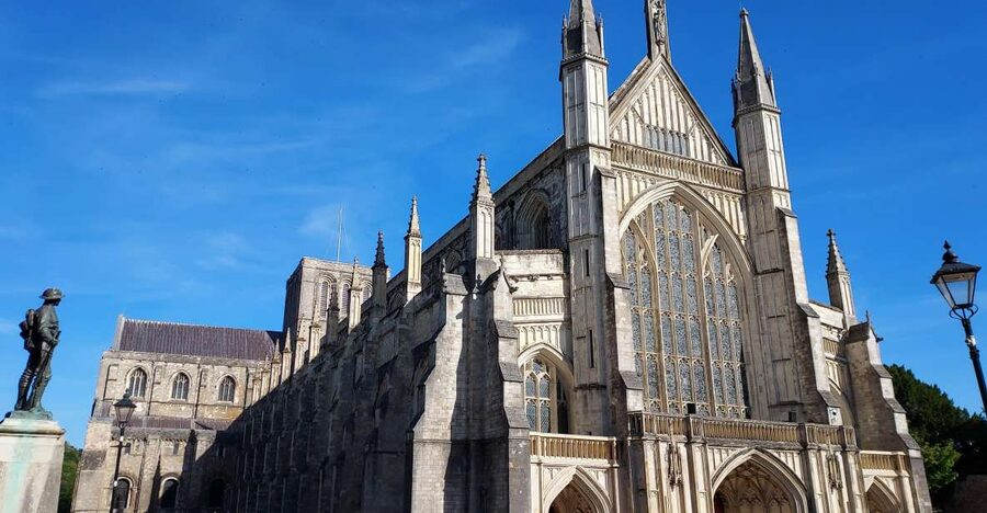 Private Winchester Walking Tour - Weather, footwear, and access