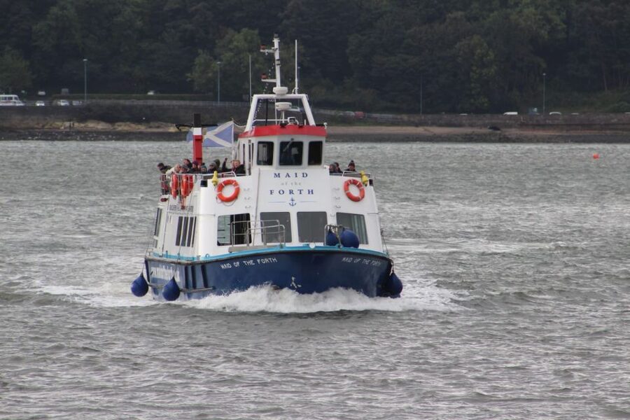 Queensferry: Maid of the Forth 1.5-Hour Sightseeing Cruise - Who should book the Maid of the Forth