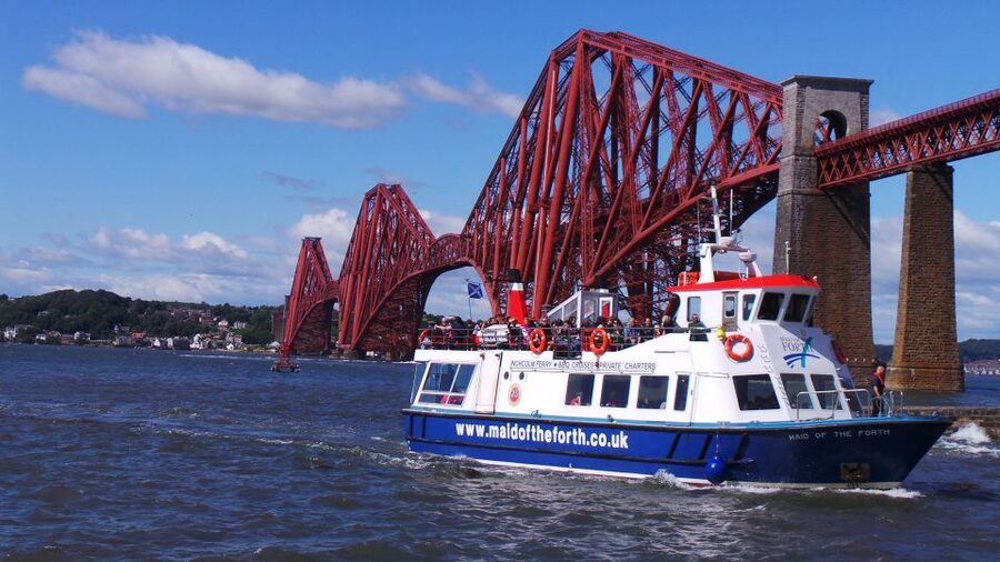 Queensferry: Sightseeing Cruise to Inchcolm Island - Leaving Hawes Pier in Queensferry