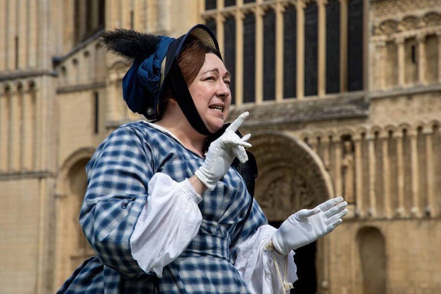 Rochester, Kent: Costumed Guided Tour - Why the character approach works in Rochester